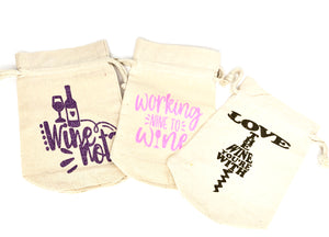 Tres Monkey's Wine Bags